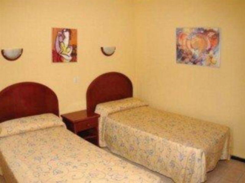 Apartamentos Omar Puerto Rico  Bagian luar foto
